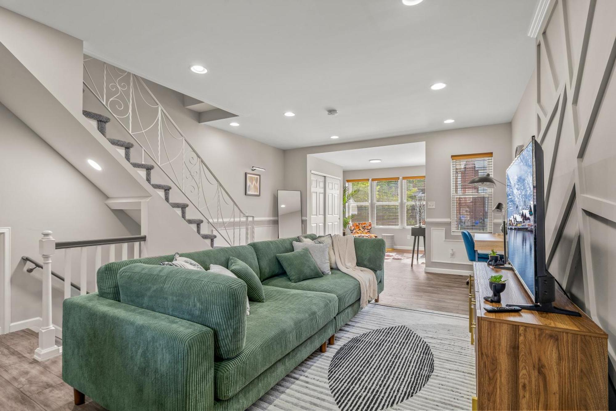 Uptown Gem! A Family Free Early Check-in! Casa de férias